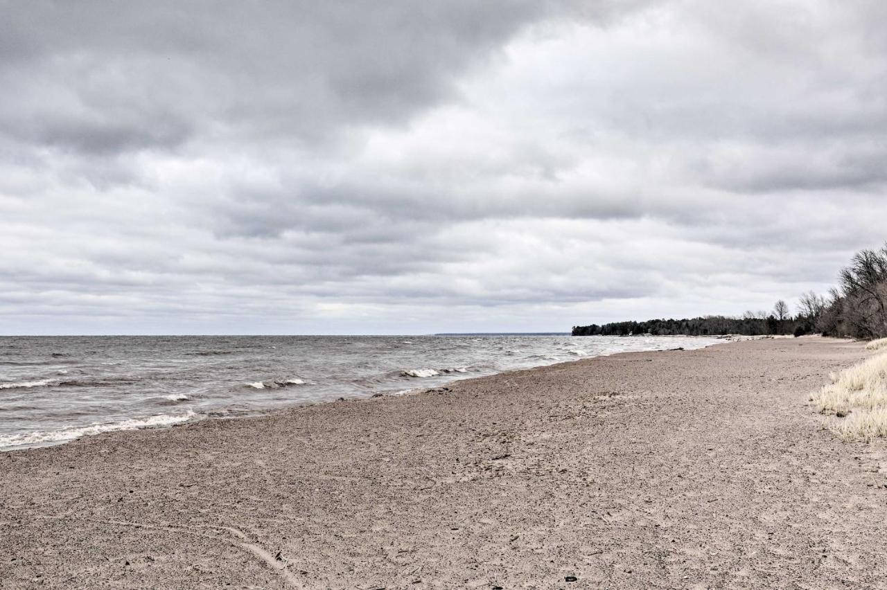 Walk To Lake Superior Ontonagon Home With Fire Pit! Exterior foto